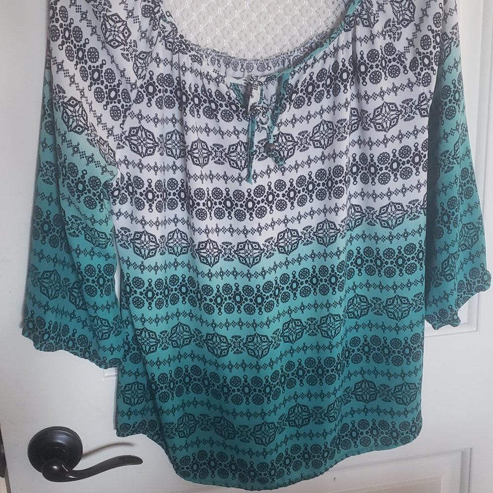 Green, Black, White, 3/4 sleeve Bohemian Blouse.